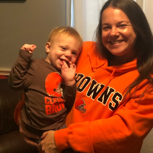 Meet your Posher, Dayna - Picture 1 of 1